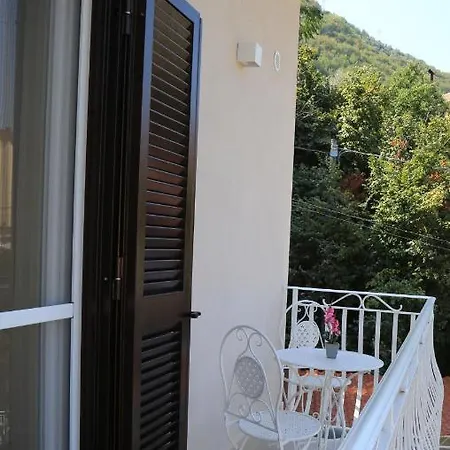 Micanto Bed & Breakfast